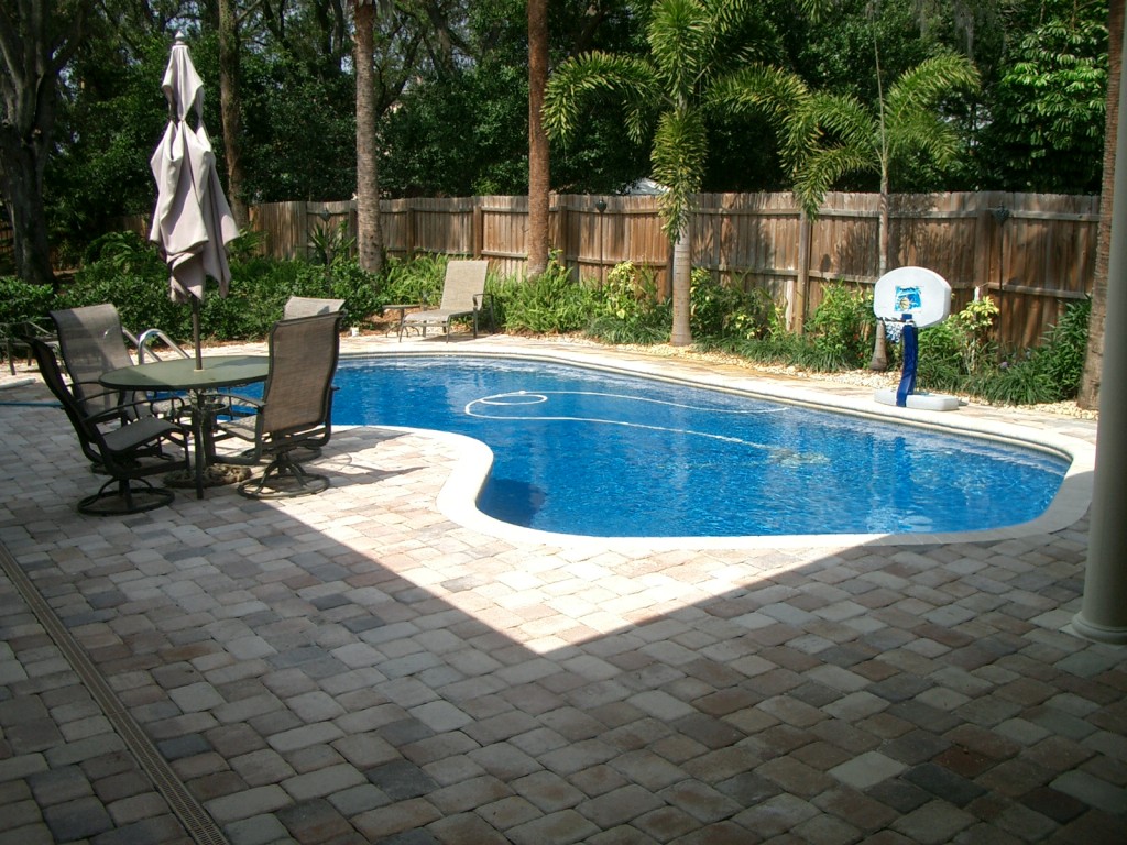 Backyard Landscape design for swimming pool area